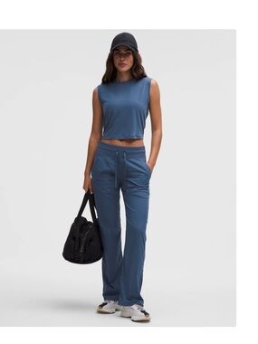 lululemon athletica Blue Twill, Dance studio mid rise pants